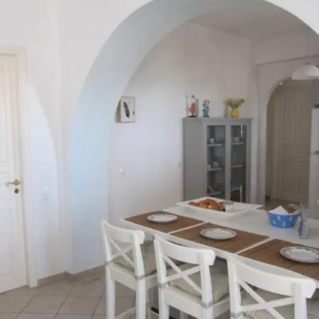 Beachfront-santa Marina Vacation *