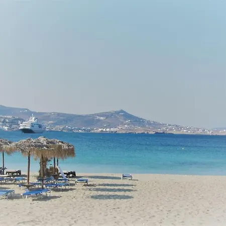 Beachfront-santa Marina Vacation *