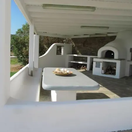 Beachfront-santa Marina Vacation *