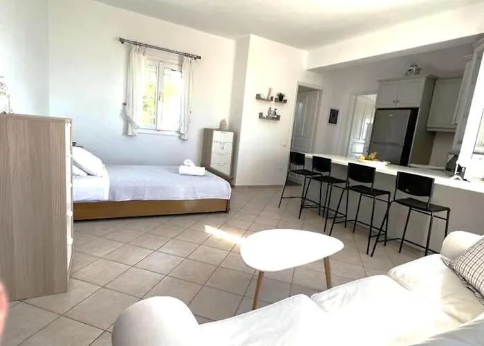 Beachfront-santa Marina Vacation