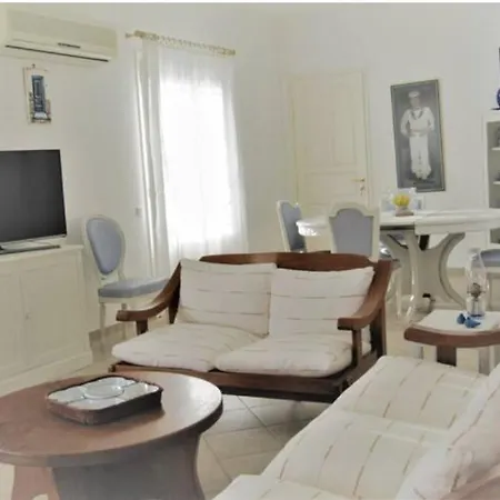 펜션 Beachfront-santa Marina Vacation *