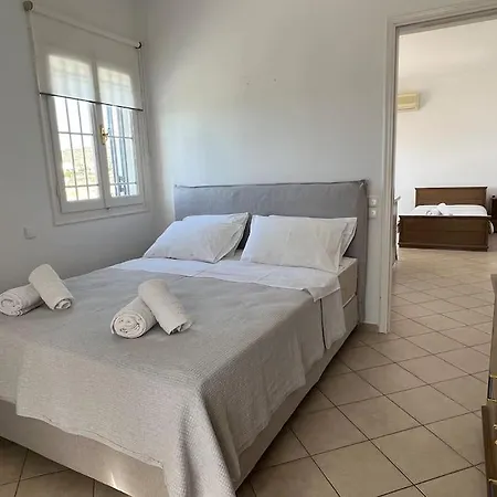 Tatil Evi Beachfront-santa Marina Vacation Páros