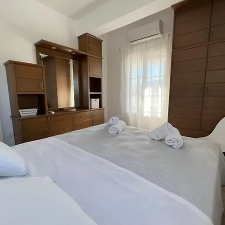 Beachfront-santa Marina Vacation 펜션 *
