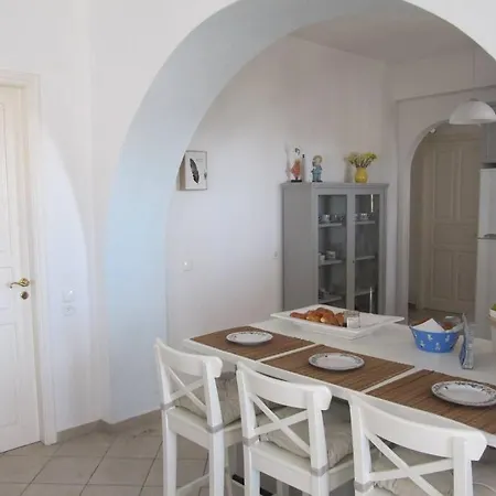 Beachfront-santa Marina Vacation Tatil Evi Páros