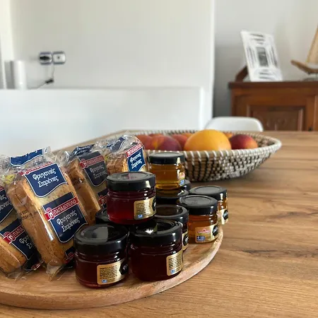 Beachfront-santa Marina Vacation Páros