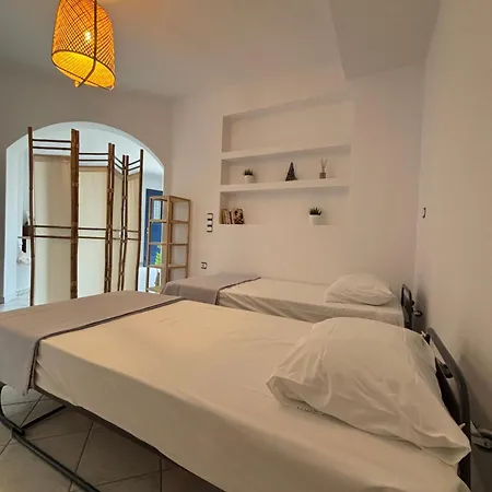 Tatil Evi Beachfront-santa Marina Vacation Páros