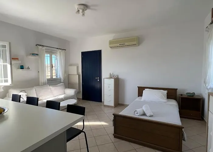 Beachfront-santa Marina Vacation بيت للعطل *