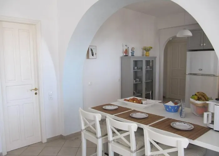 Beachfront-santa Marina Vacation بيت للعطل باروس