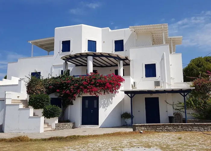 Beachfront-santa Marina Vacation باروس