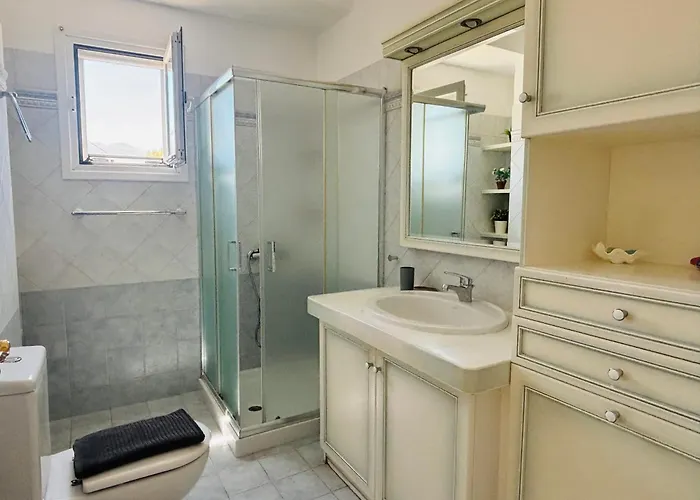 Beachfront-santa Marina Vacation * باروس