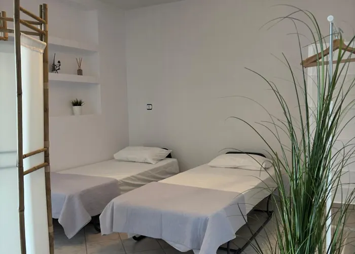 Beachfront-santa Marina Vacation بيت للعطل *