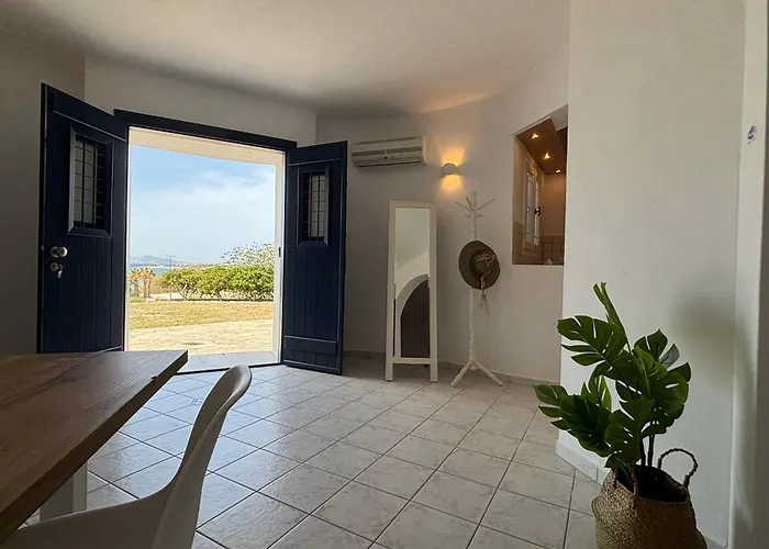 Beachfront-santa Marina Vacation * باروس